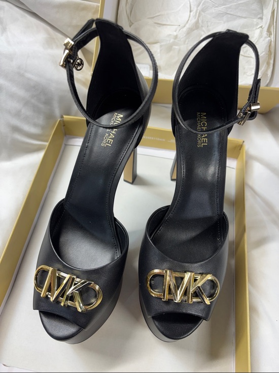 Michael Kors Martina Black Leather Platform Ankle-Strap Heels Peep Toe Pump Nwt